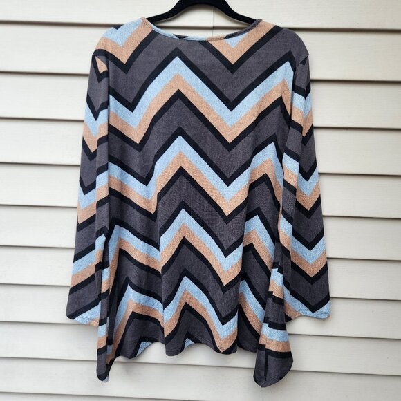 Tacera Plus Multicolor Knit Top Chevron Print Sharkbite Hem Blouse - Picture 7 of 10